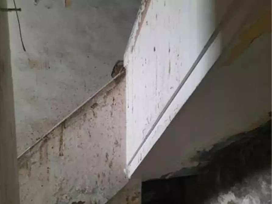 Immagine 2 di Porzione di casa in vendita  a Forli'