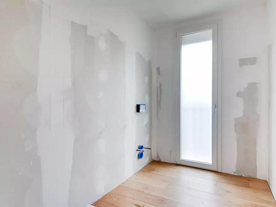 Immagine 26 di Quadrilocale in vendita  in Via L. C. Farini 291 a Cesena