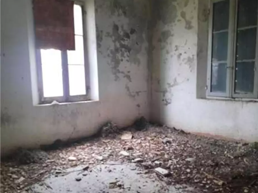 Immagine 4 di Porzione di casa in vendita  a Forli'