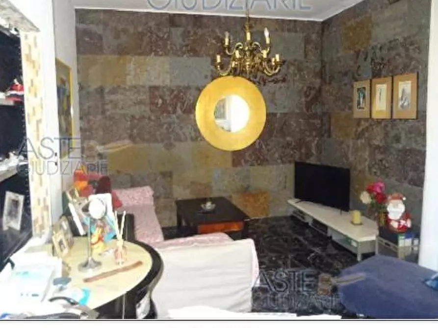 Immagine 4 di Quadrilocale in vendita  a Rimini