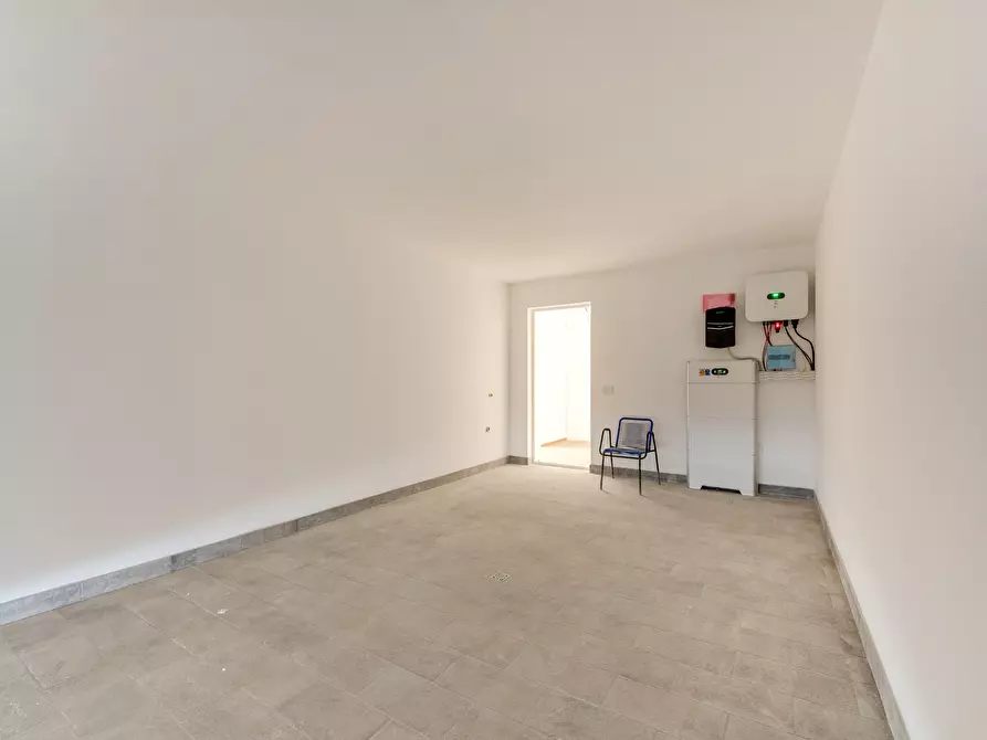 Immagine 13 di Quadrilocale in vendita  in Via L. C. Farini 291 a Cesena