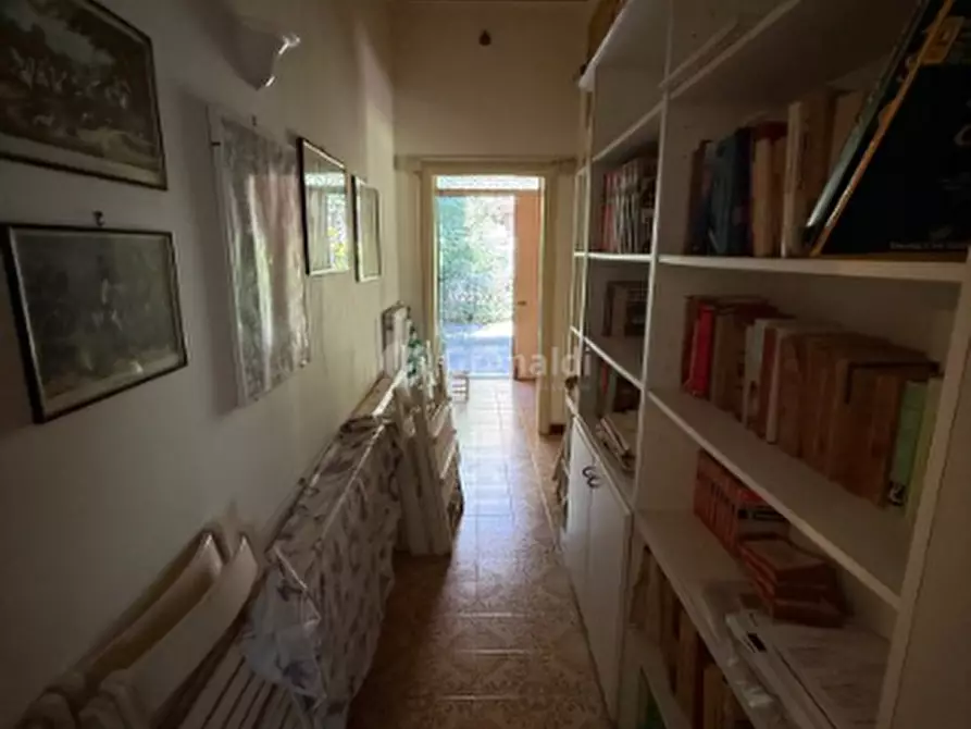 Immagine 25 di Villa in vendita  in Viale Tridente 31 a Anzio