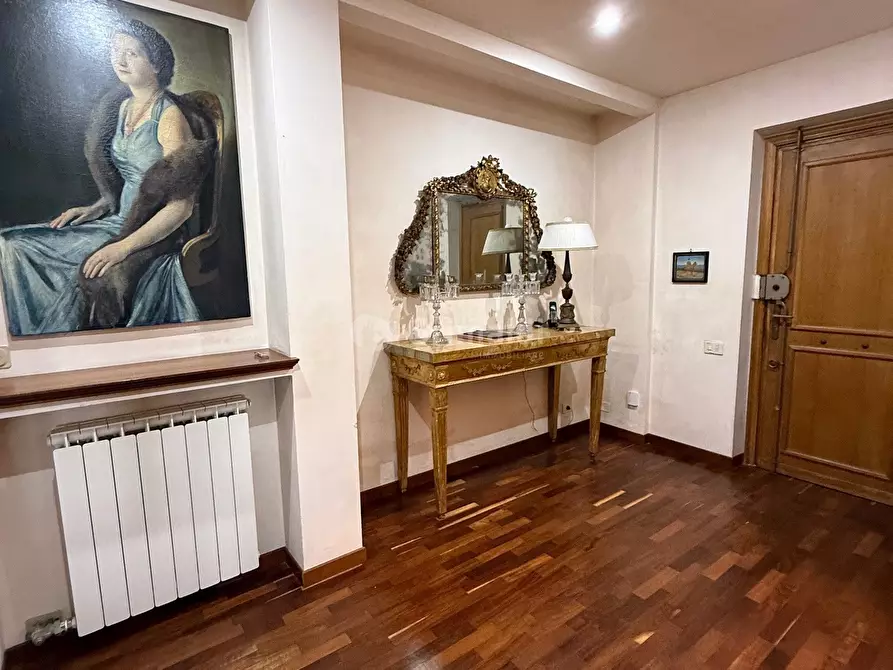 Immagine 17 di Quadrilocale in vendita  in Via Circeo 6 a Anzio