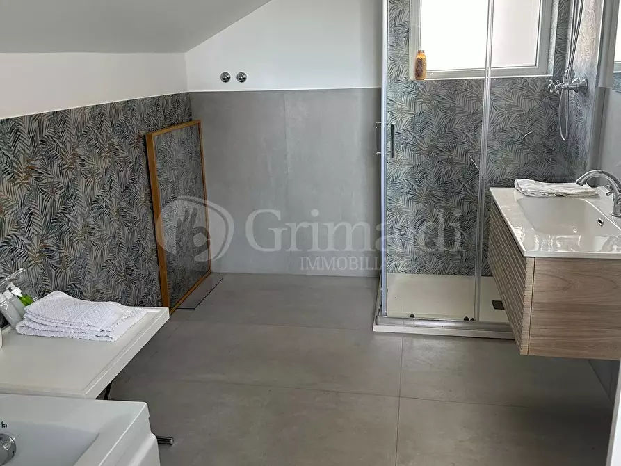 Immagine 14 di Casa trifamiliare in affitto  in Viale Grazia Fiorita 56 a Anzio