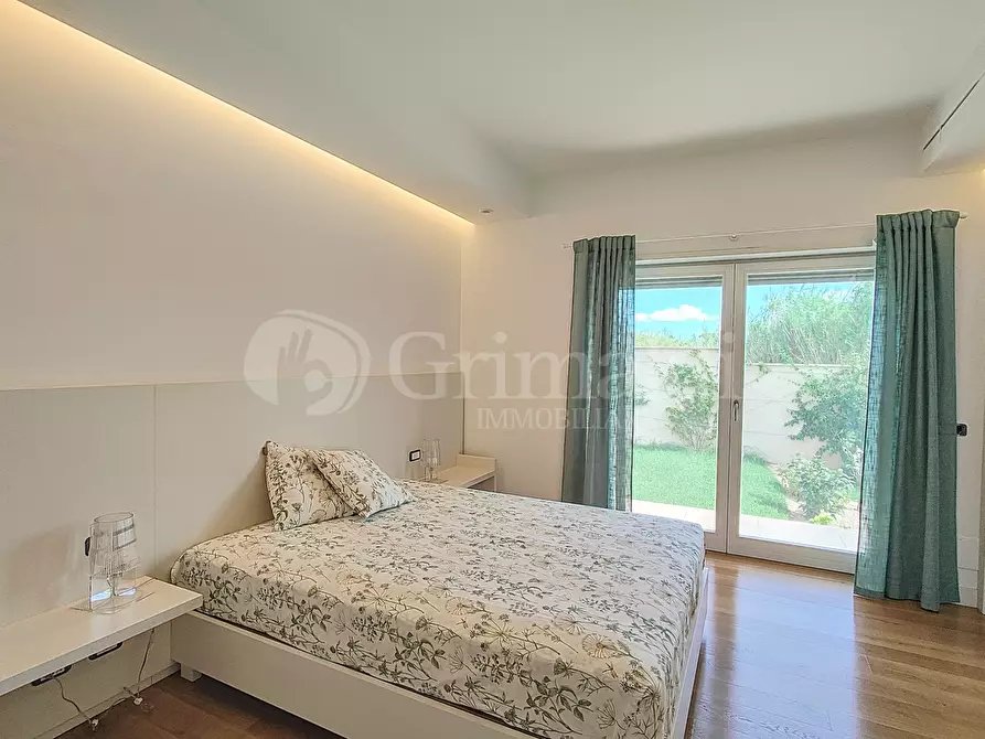 Immagine 23 di Villa in vendita  a Anzio