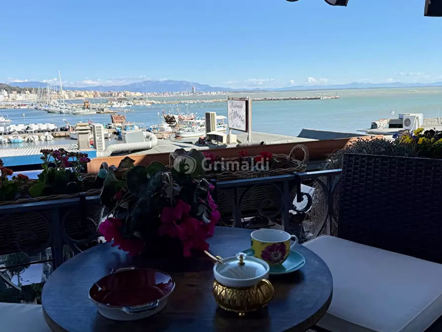 Immagine 3 di Trilocale in vendita  in Corso del Popolo 34 a Anzio