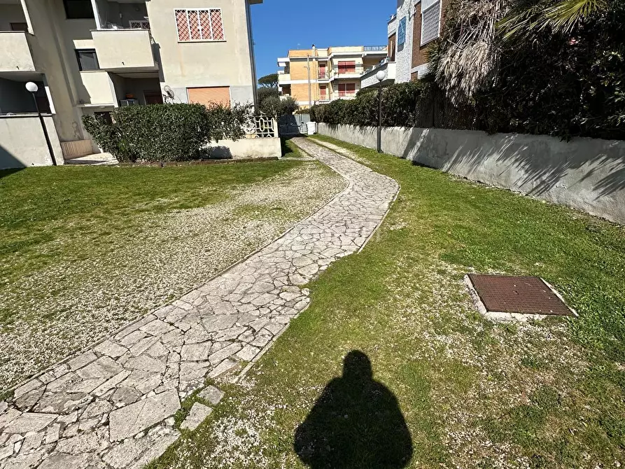 Immagine 21 di Quadrilocale in affitto  in Via Arcobaleno 33 a Anzio