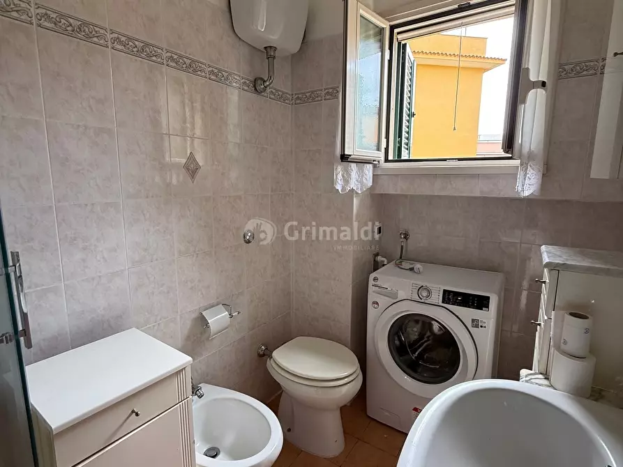 Immagine 13 di Trilocale in affitto  in Via Alfredo Baccarini 2 a Anzio