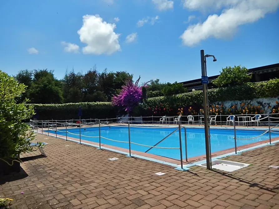 Immagine 23 di Trilocale in vendita  in Via Olanda 159 a Sestri Levante