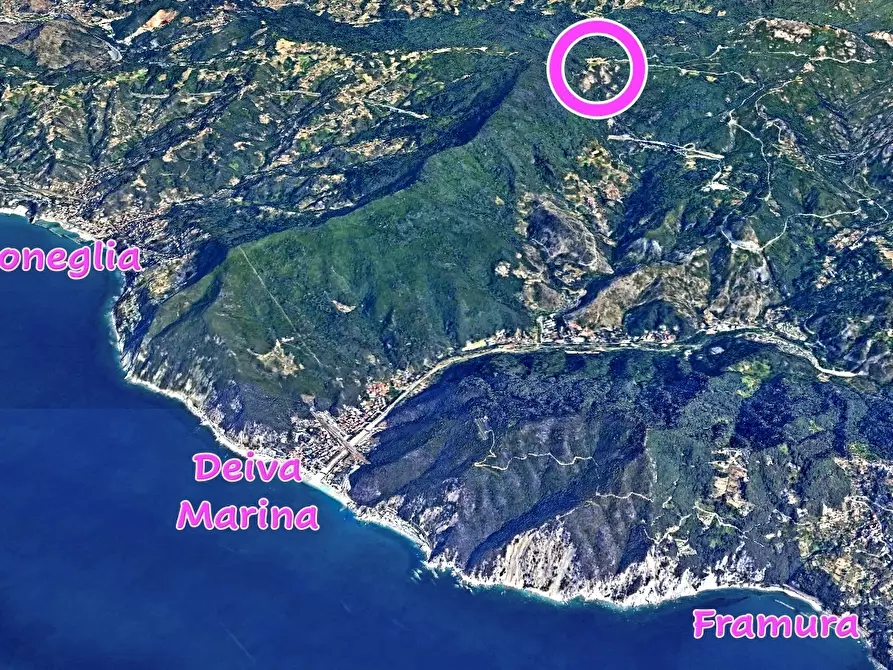 Immagine 3 di Trilocale in vendita  in Strada Statale 1 9 a Deiva Marina