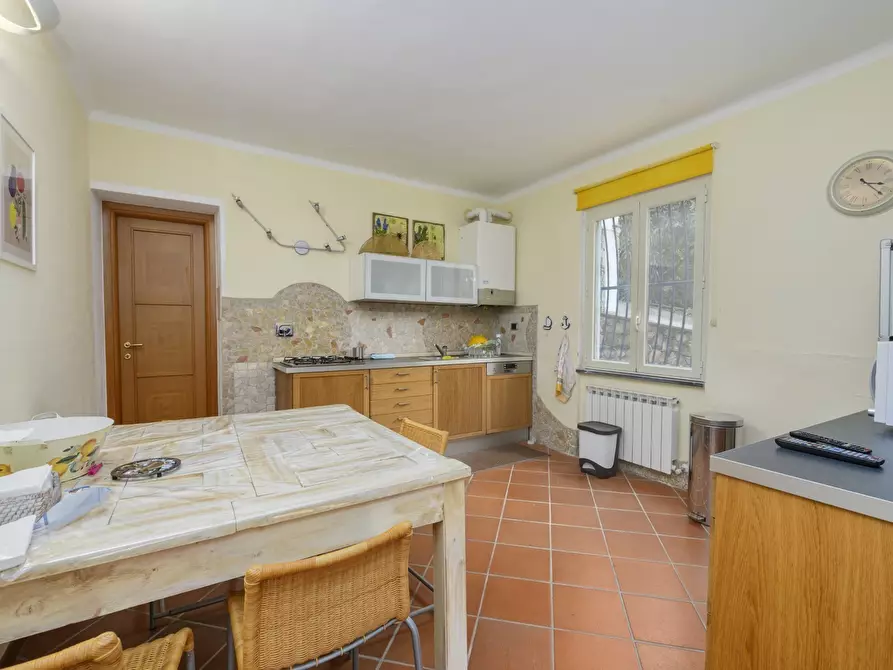 Immagine 18 di Villa in vendita  in Via Novano 8 a Casarza Ligure
