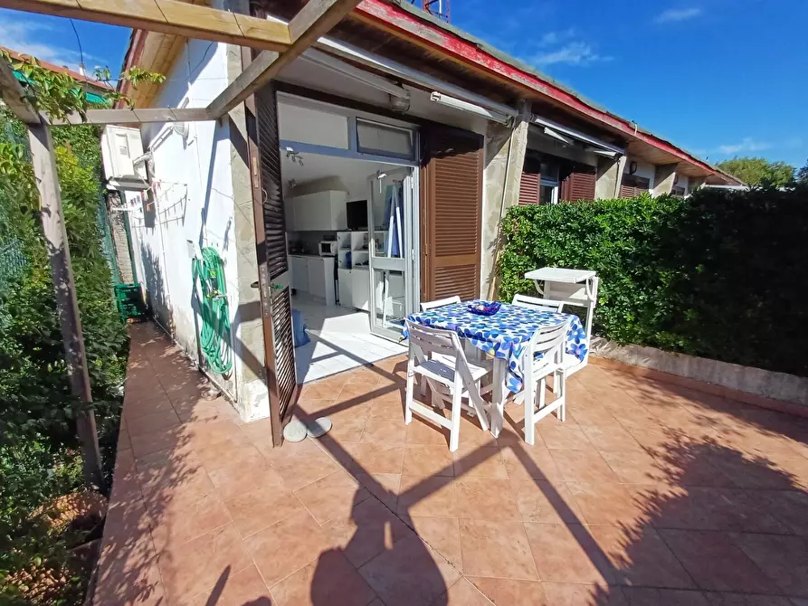 Immagine 13 di Monolocale in vendita  in Via Olanda 157 a Sestri Levante