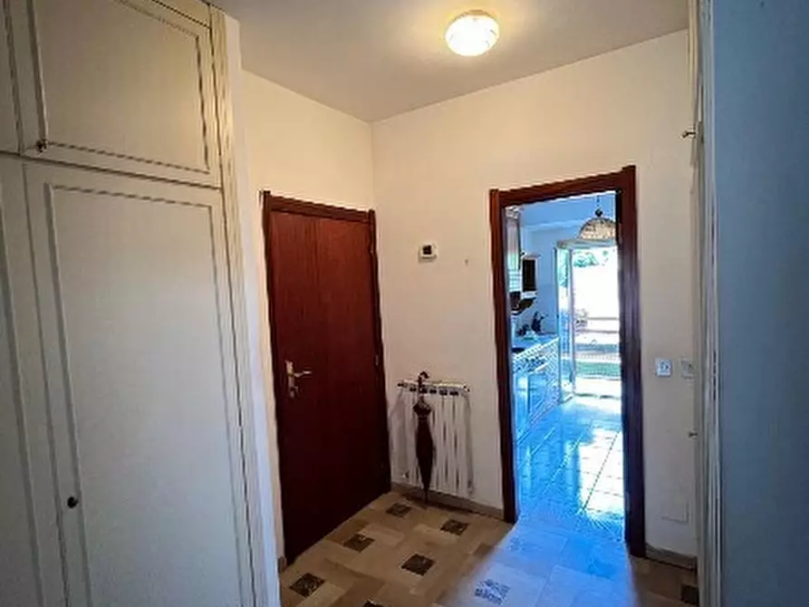 Immagine 12 di Trilocale in vendita  in Via delle Pesche a Casarza Ligure