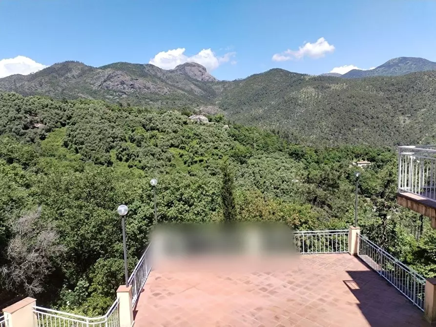 Immagine 8 di Villa in vendita  in Via Olivella Caminata 36 a Casarza Ligure