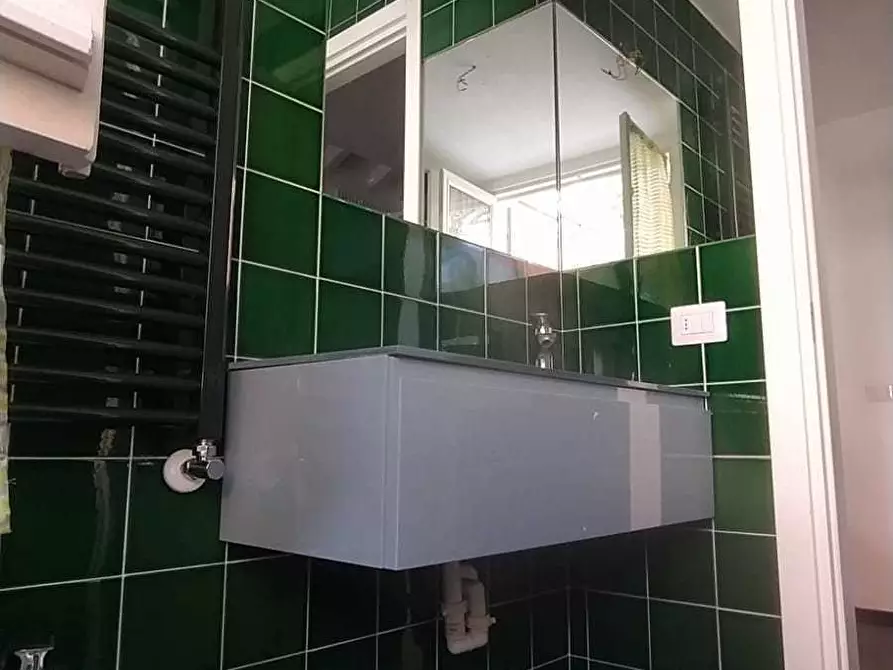 Immagine 9 di Trilocale in vendita  a Lavagna