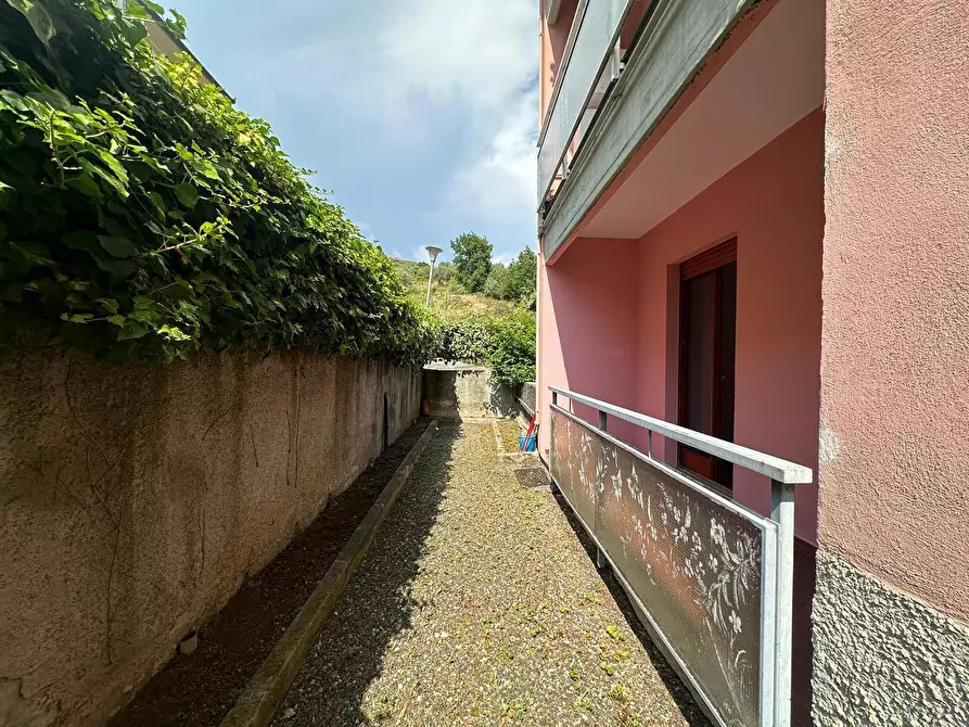 Immagine 8 di Bilocale in vendita  in Via San D'Acquisto 8 a Casarza Ligure