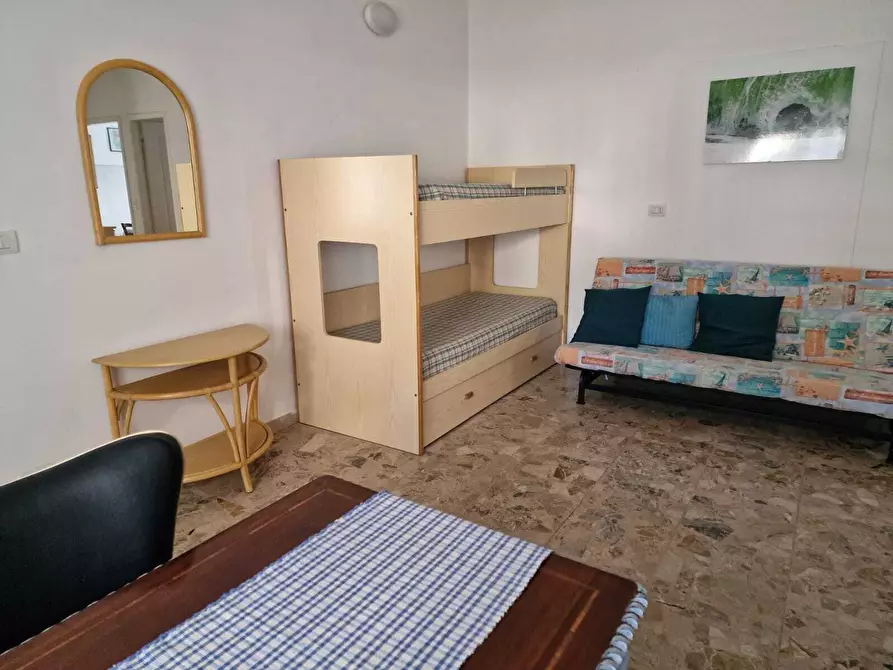 Immagine 4 di Quadrilocale in vendita  in Piazza Luigi Carniglia 5 a Deiva Marina