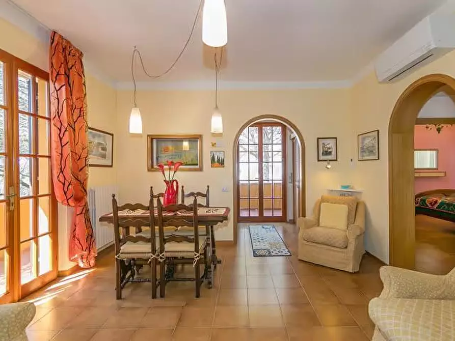 Immagine 41 di Trilocale in vendita  a Rosignano Marittimo