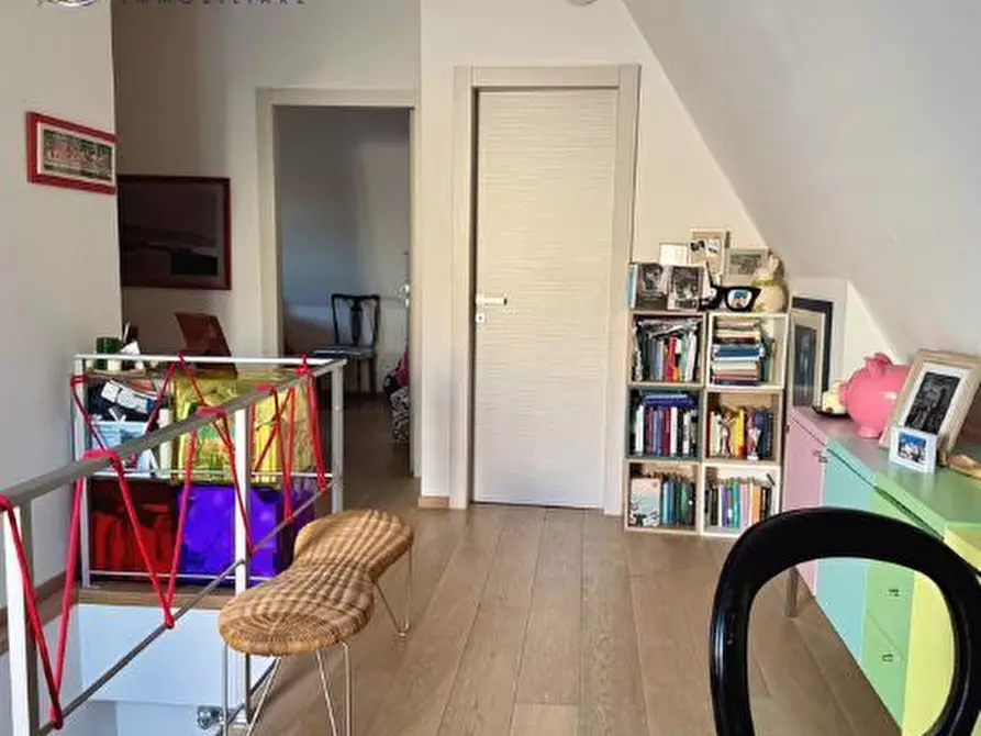 Immagine 11 di Attico in vendita  a Livorno