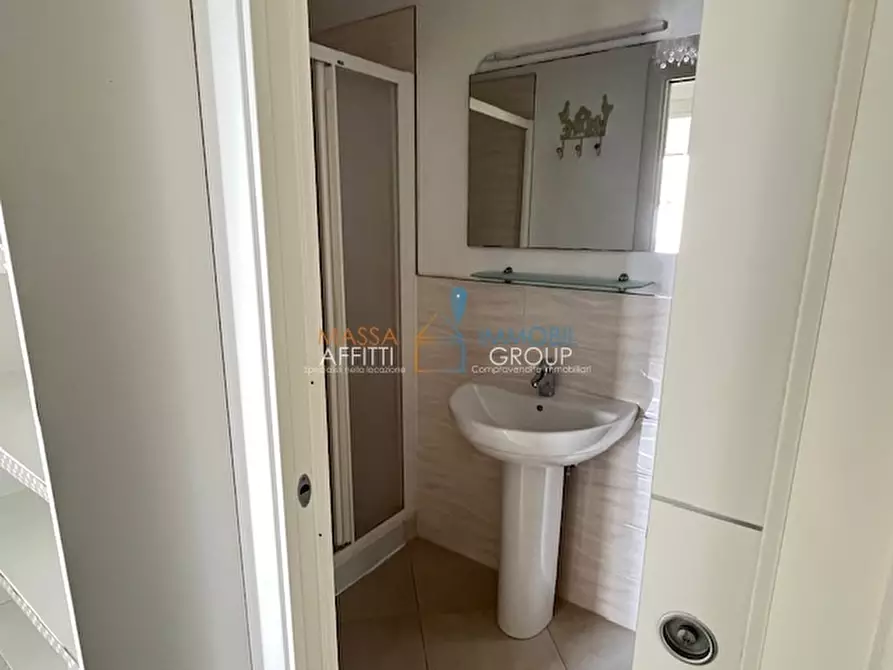 Immagine 29 di Quadrilocale in vendita  in Via della Quercia 58 a Massa