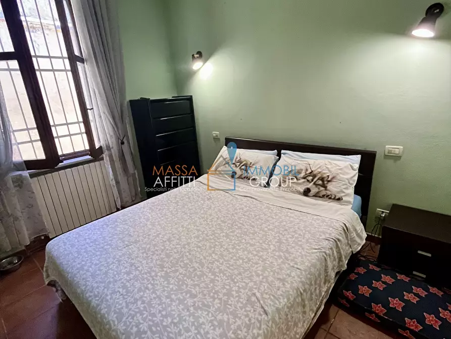 Immagine 13 di Casa indipendente in vendita  in Viale Stazione 45 a Massa
