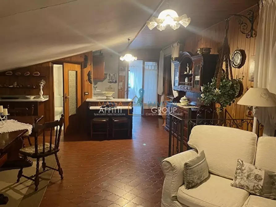 Immagine 36 di Porzione di casa in vendita  in Via San Vitale 58 a Massa