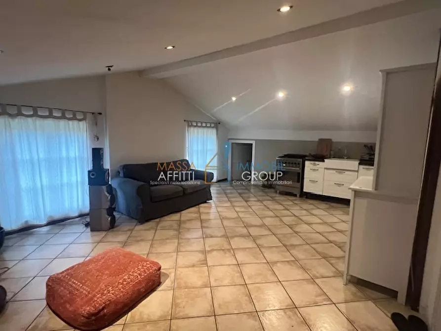 Immagine 52 di Porzione di casa in vendita  in Via Celia 1 a Massa