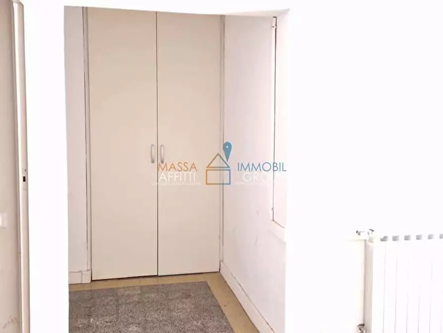 Immagine 6 di Trilocale in vendita  in Via Gioacchino Rossini 47 a Massa