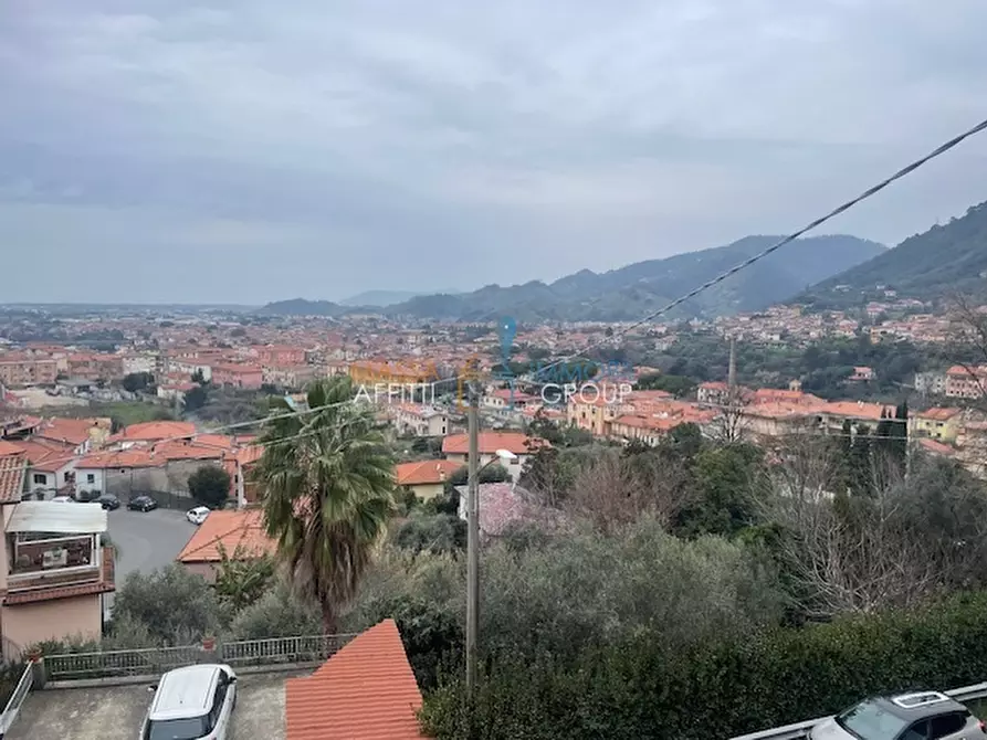 Immagine 34 di Porzione di casa in vendita  in Via San Francesco 11 a Massa