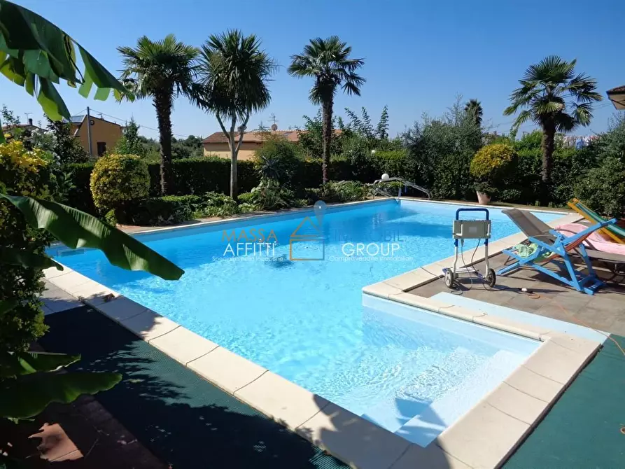 Immagine 33 di Villa in vendita  in Via Capannaccia a Montignoso