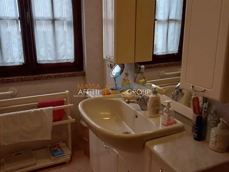 Immagine 22 di Casa indipendente in vendita  in Via Fossone Basso 6/1 a Carrara