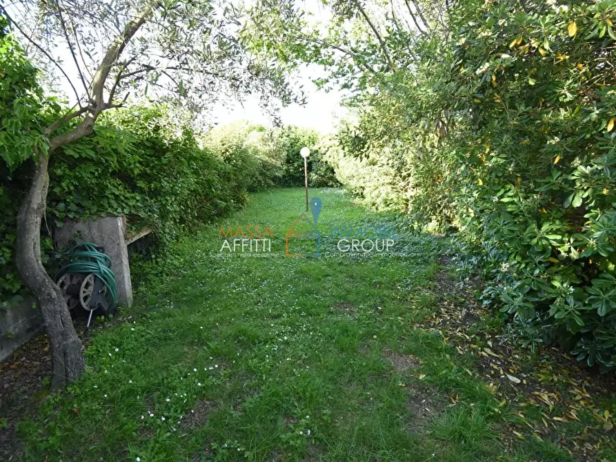 Immagine 8 di Porzione di casa in vendita  in Via del Cacciatore 1\A a Massa