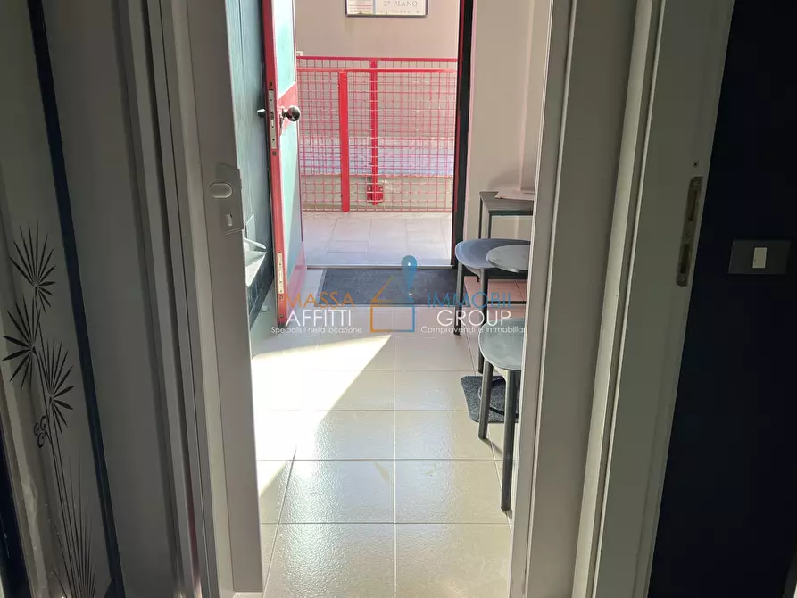 Immagine 8 di Ufficio in vendita  in Via Dorsale 1 a Massa