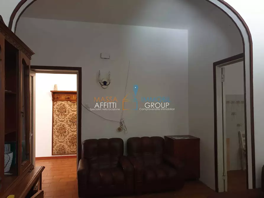 Immagine 12 di Appartamento in vendita  in Viale Roma 55 a Massa