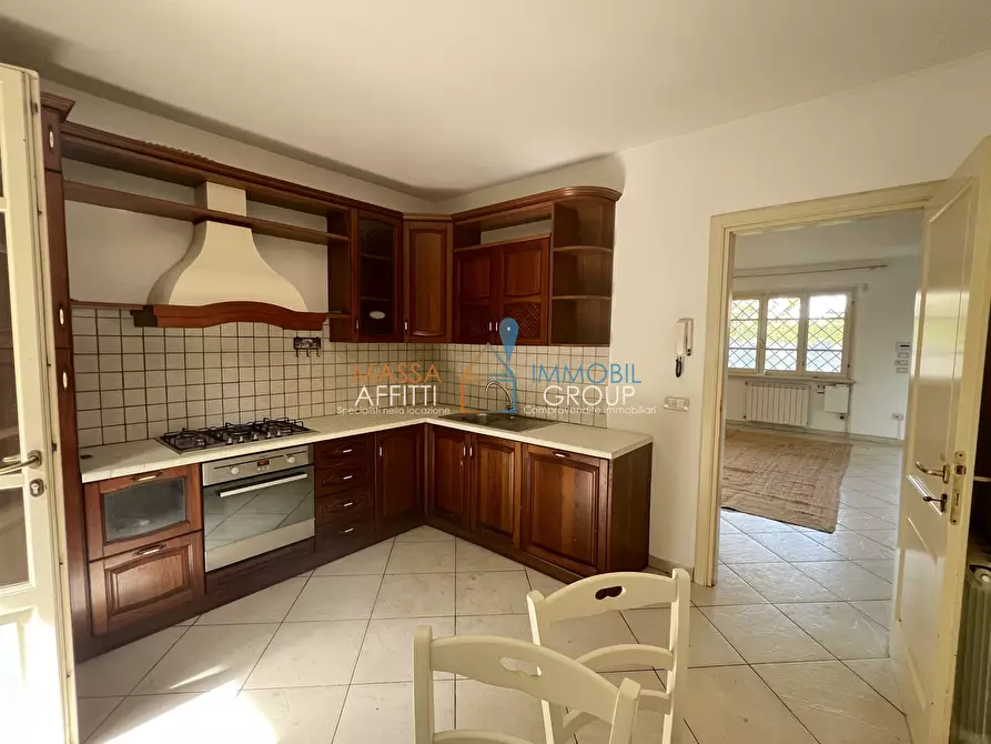 Immagine 13 di Villetta a schiera in vendita  in Via Michelangelo Buonarroti 134 a Forte Dei Marmi