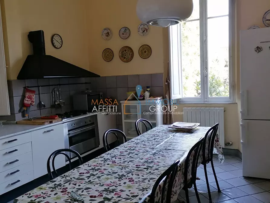 Immagine 5 di Villa in vendita  in Via Galissano 24 a Carrara