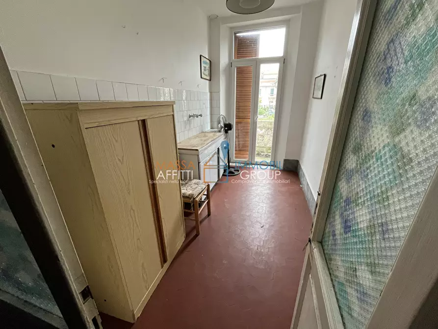 Immagine 29 di Terratetto in vendita  a Massa