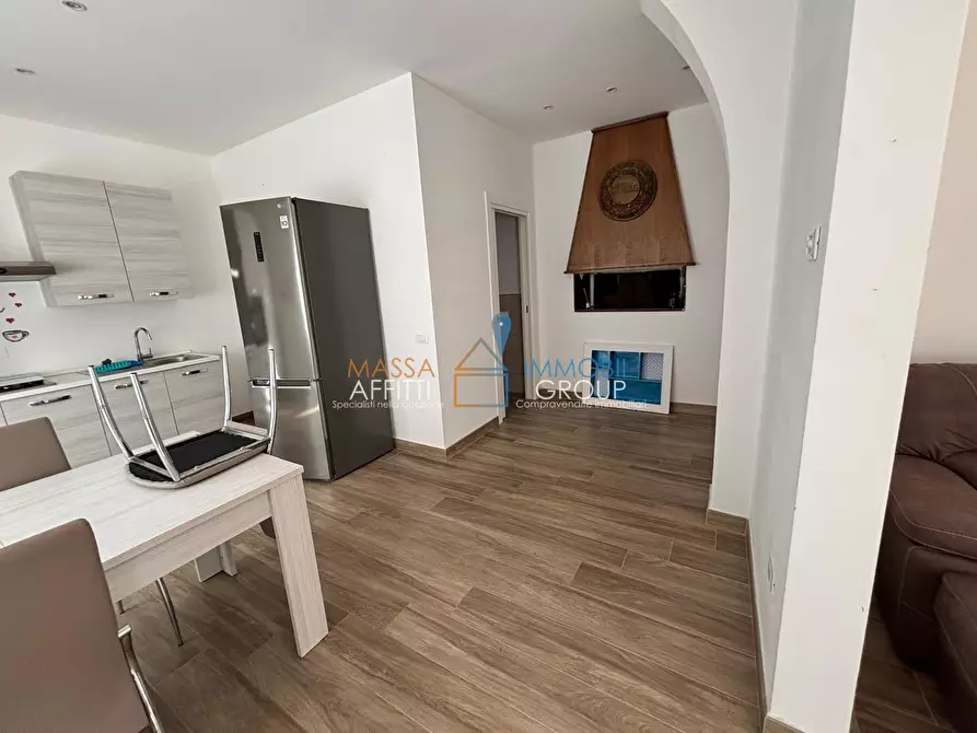 Immagine 7 di Bilocale in affitto  in Via dei Colli 131 a Massa