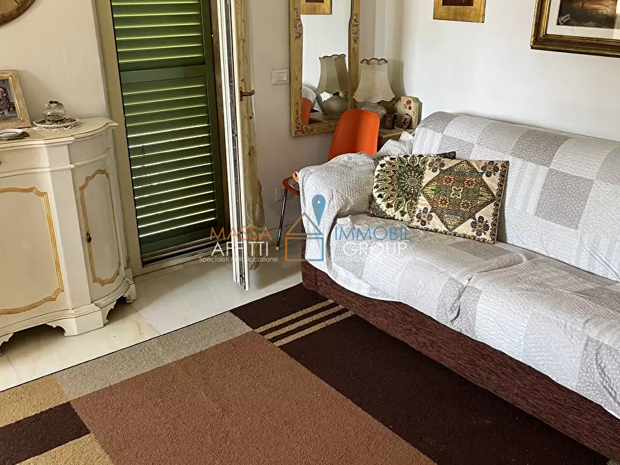 Immagine 2 di Monolocale in vendita  in Via Esperanto 5 a Massa