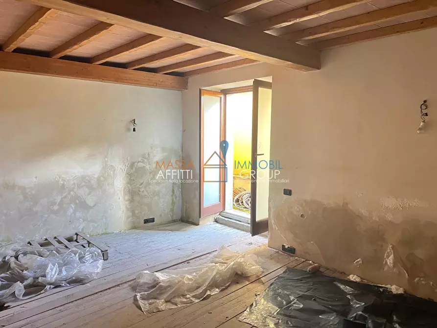 Immagine 8 di Magazzino in vendita  in Via Gino Menconi 23BIS a Carrara