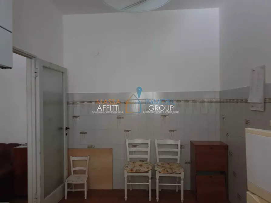 Immagine 20 di Appartamento in vendita  in Viale Roma 55 a Massa