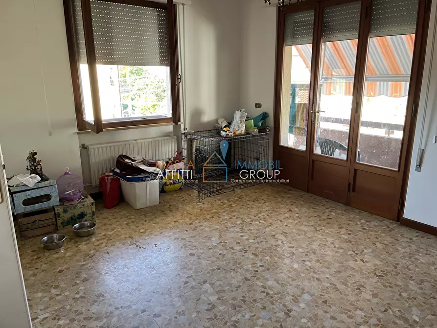 Immagine 2 di Porzione di casa in vendita  in Via Foce 34 a Massa