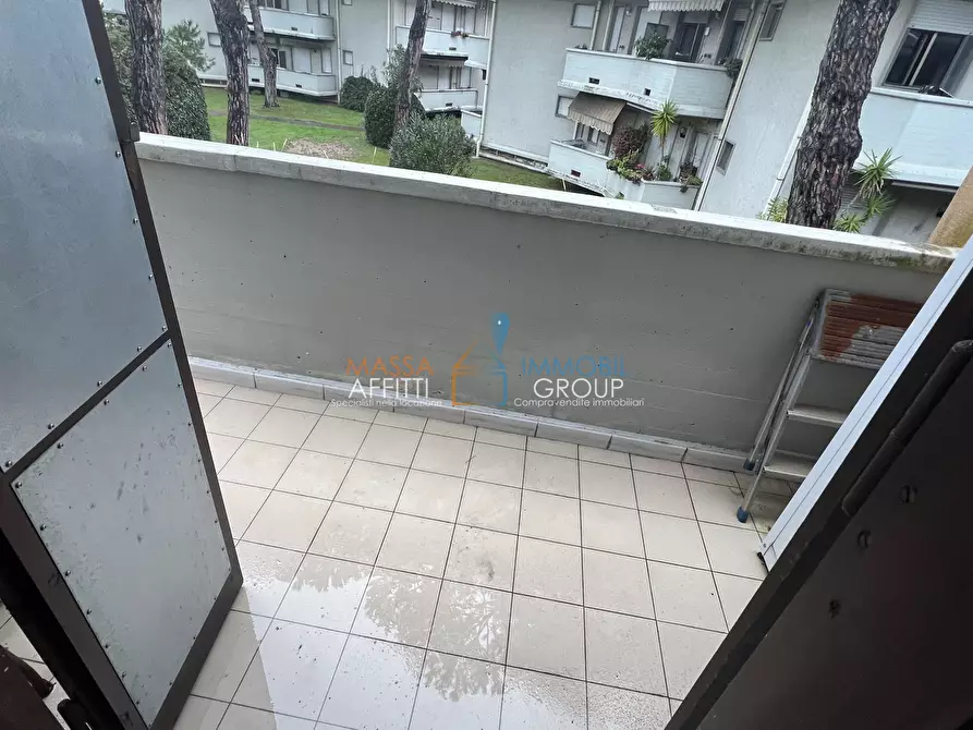 Immagine 41 di Villetta a schiera in vendita  in Via Gioacchino Rossini 14 a Massa