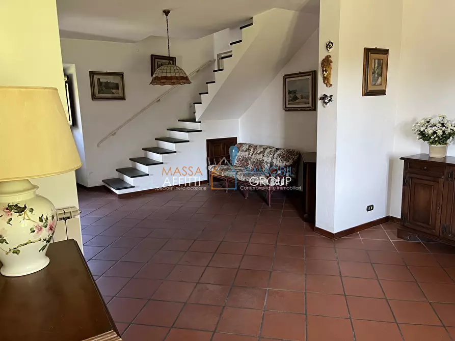 Immagine 7 di Villetta a schiera in vendita  in Via Palatina 18 a Montignoso