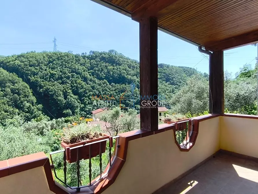 Immagine 14 di Porzione di casa in vendita  in Via Fantiscritti 24 a Carrara