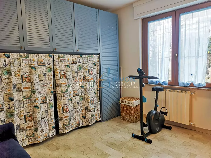 Immagine 21 di Quadrilocale in vendita  in Via Marina Vecchia 388 a Massa