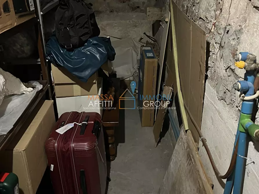 Immagine 21 di Pentalocale in vendita  in Via Solferino 11A a Carrara