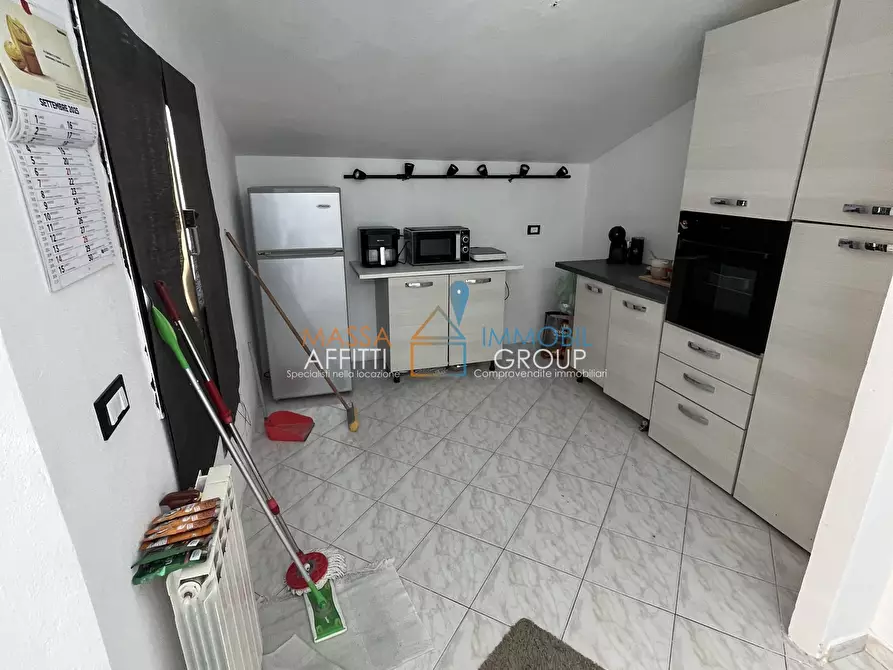 Immagine 21 di Porzione di casa in vendita  in Via Trieste 12 a Carrara