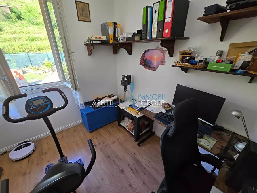 Immagine 33 di Casa indipendente in vendita  in Via Villaggio Castagnara 269 a Massa