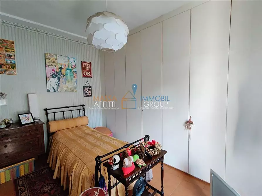 Immagine 13 di Pentalocale in vendita  in Via Ferdinando Rossi 12 a Massa